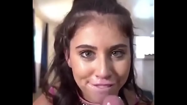 VIOLET SUMMERS HAPPILY TAKES CUM IN HER CUTE MOUTH