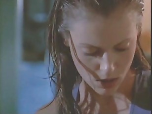 Alyssa Milano  Hugo Pool